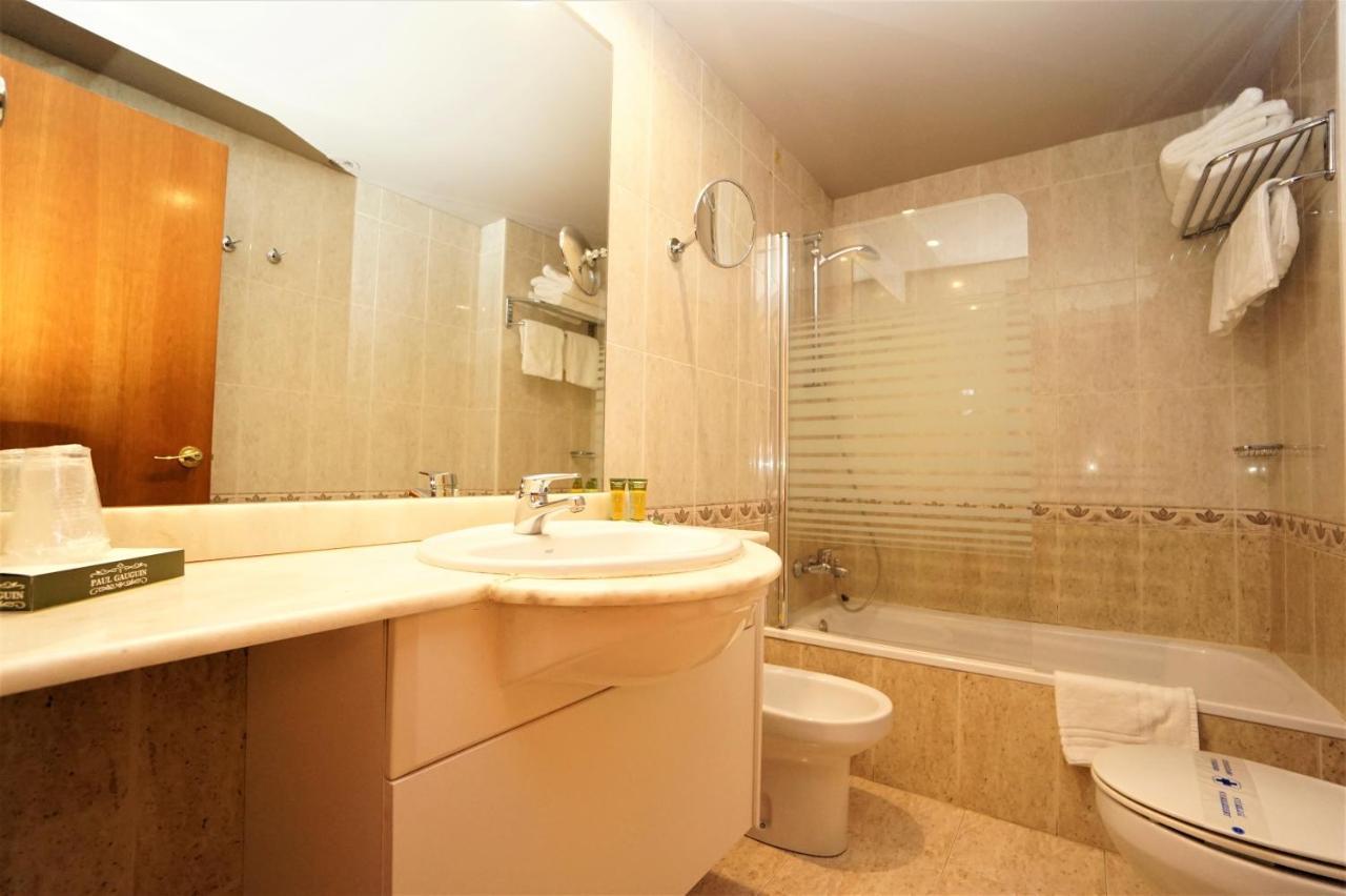 Hotel & Spa Niunit El Serrat Exterior photo