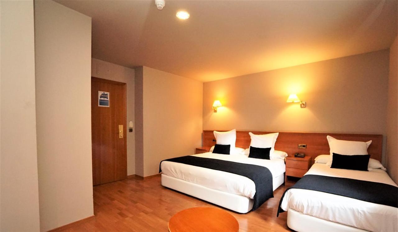 Hotel & Spa Niunit El Serrat Exterior photo
