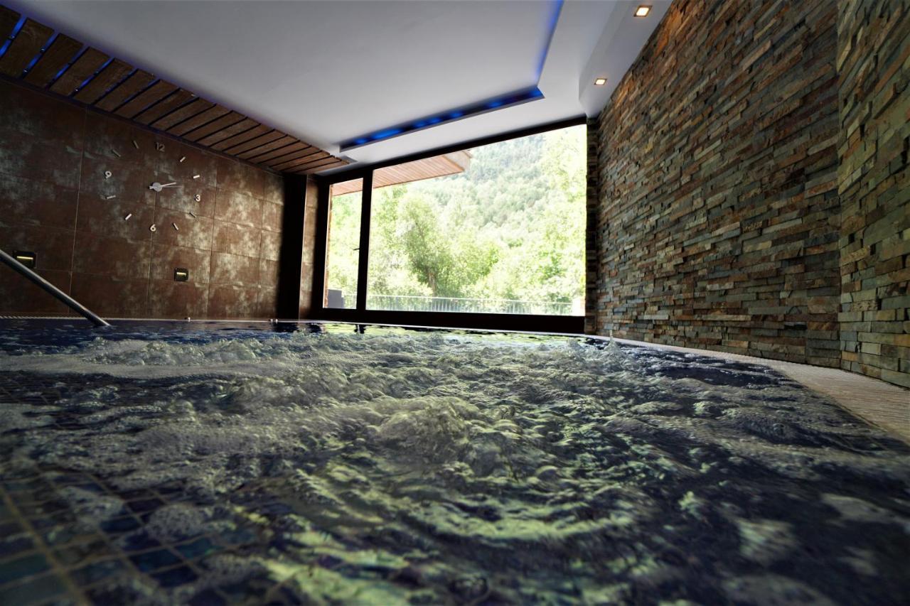 Hotel & Spa Niunit El Serrat Exterior photo
