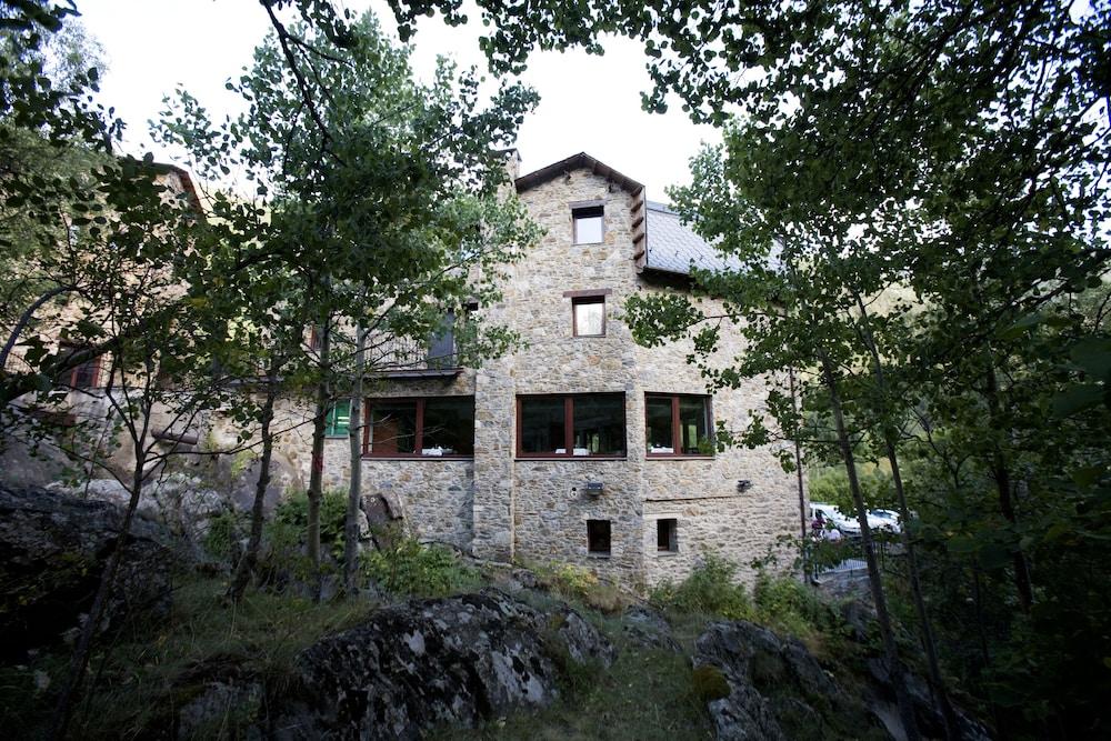 Hotel & Spa Niunit El Serrat Exterior photo
